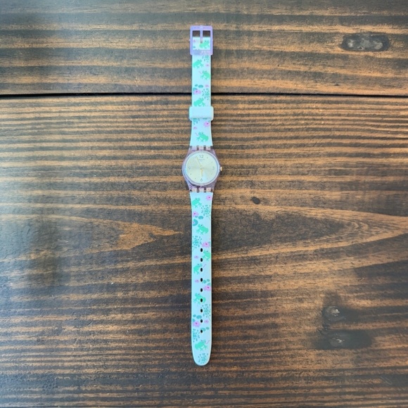 Swatch Enchanted Pond (LP160) watch - Picture 4 of 7
